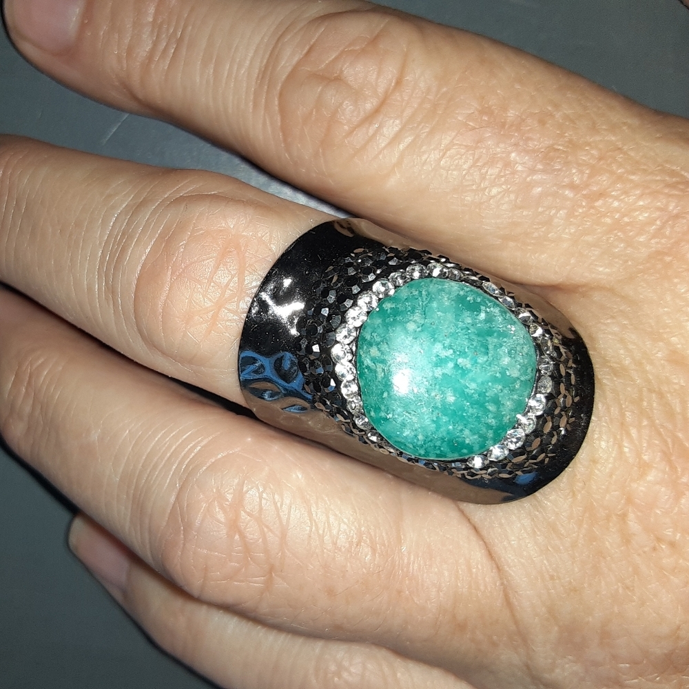 LA fshion ring